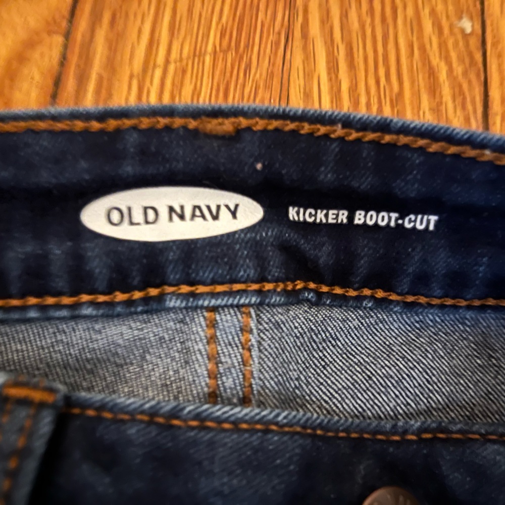 Old navy size 0 kicker bootcut jeans